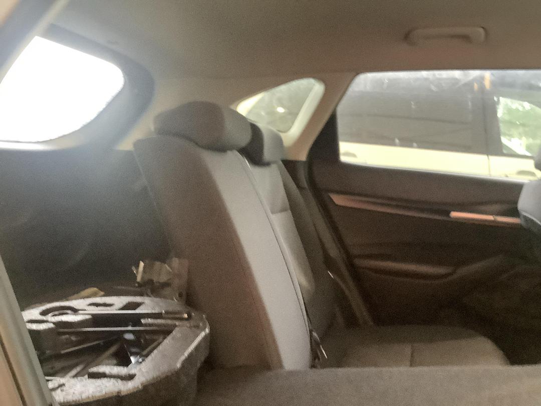 Photo '11' of KIA Seltos LX