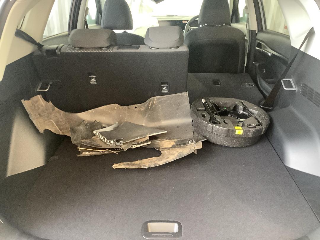 Photo '8' of KIA Seltos LX