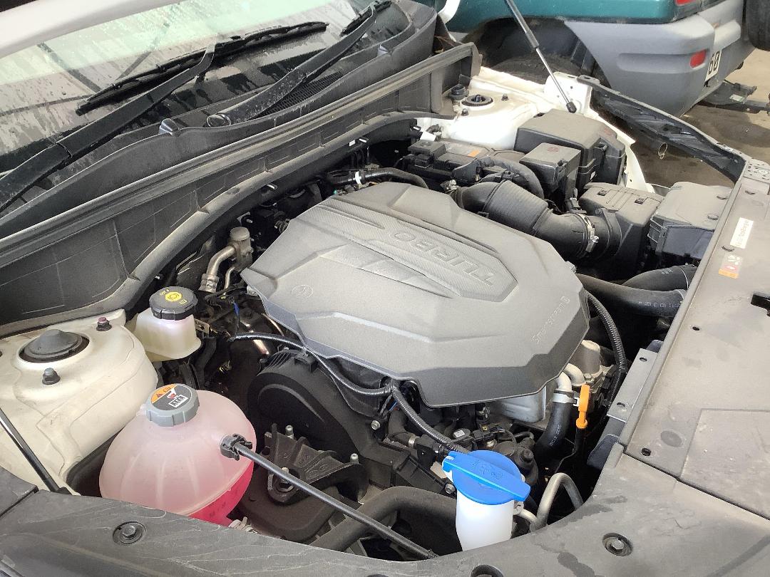 Photo '12' of KIA Sorento LX+