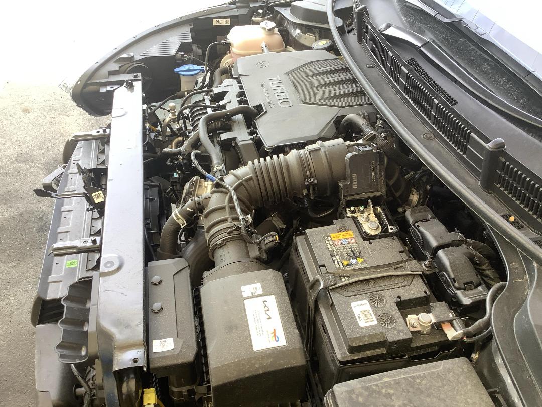 Photo '13' of KIA Stonic SX