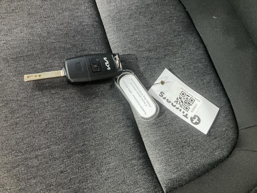 Photo '18' of KIA Stonic SX