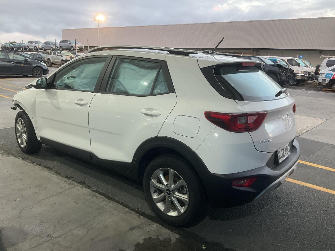 Photo '10' of KIA Stonic SX