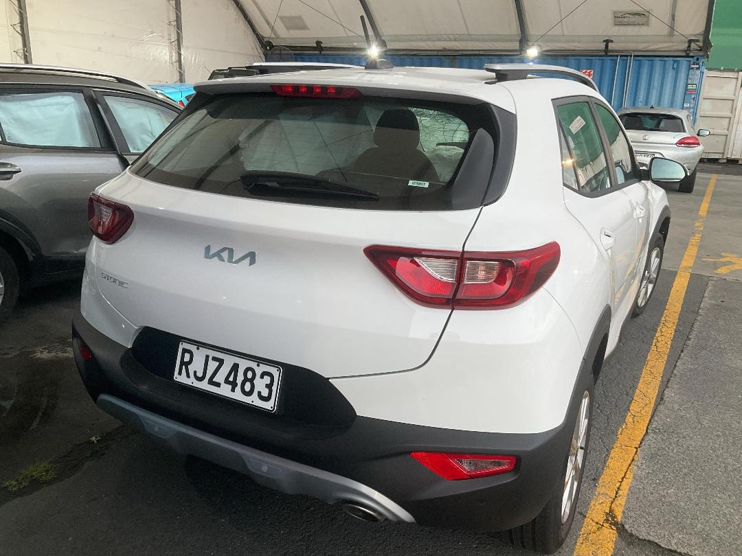 Photo '11' of KIA Stonic SX