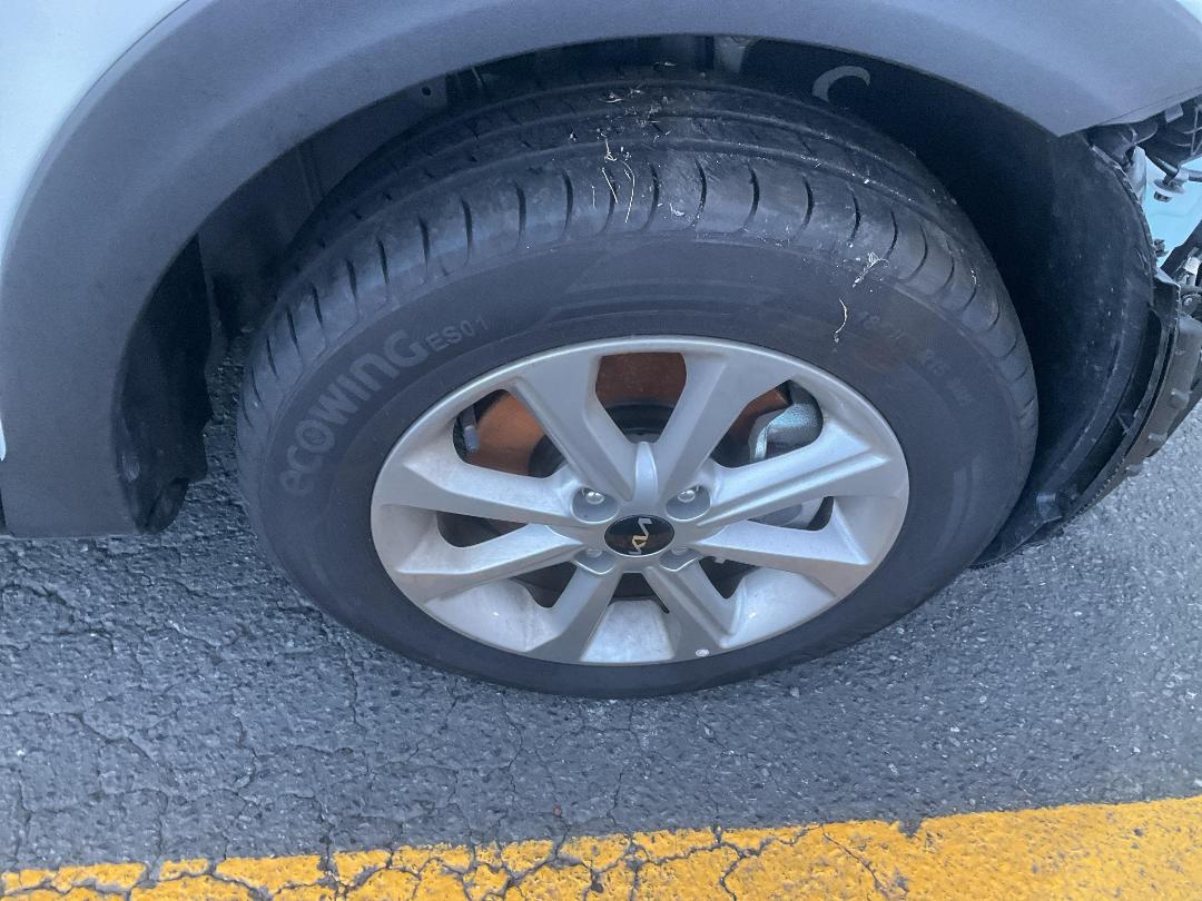 Photo '23' of KIA Stonic SX