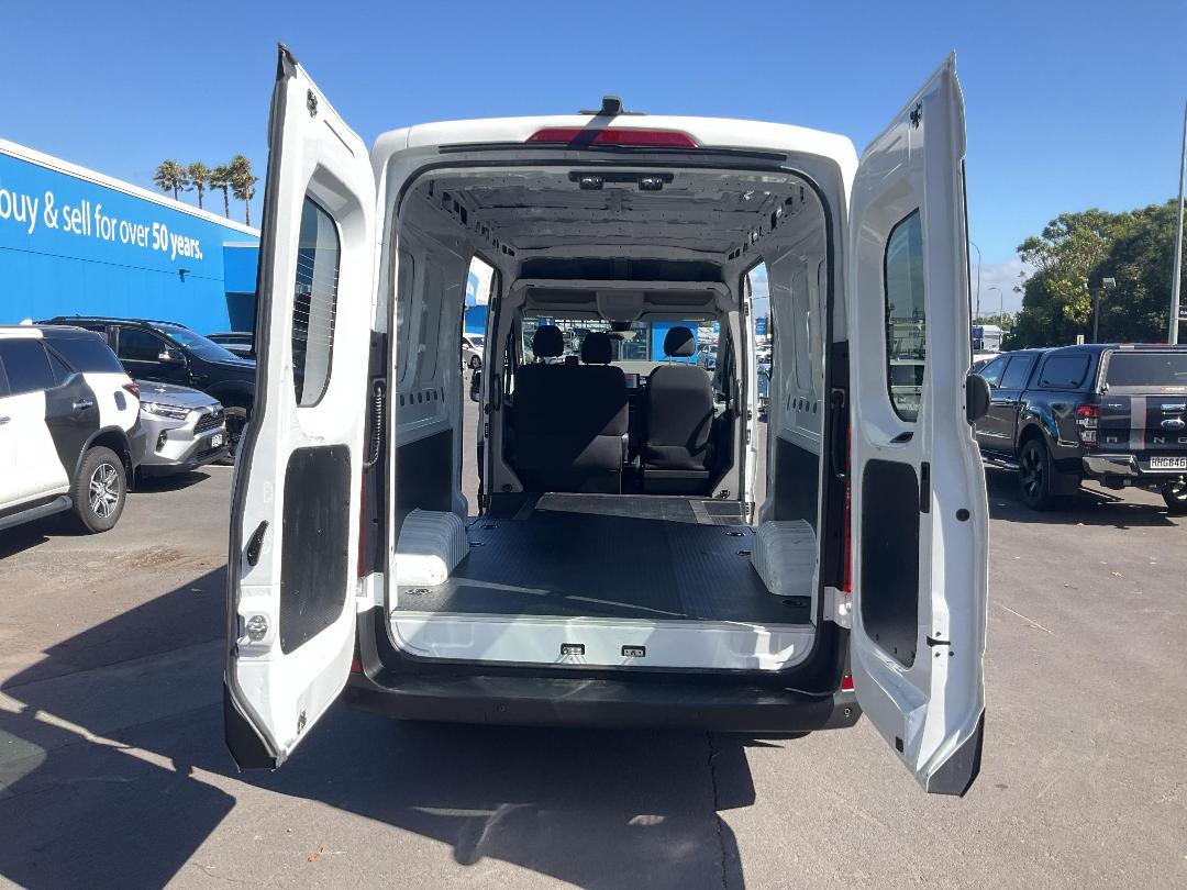 Photo '24' of LDV Deliver 9