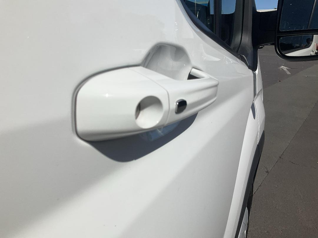 Photo '25' of LDV Deliver 9