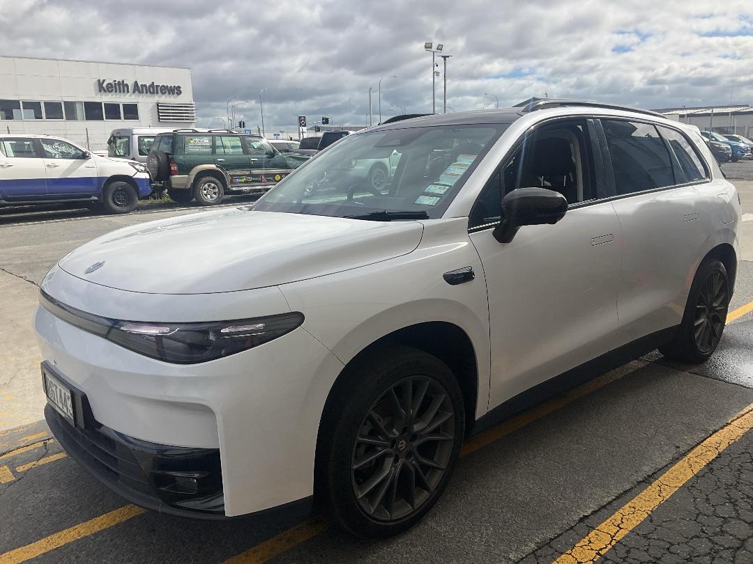 Photo '3' of Leapmotor C10 Design