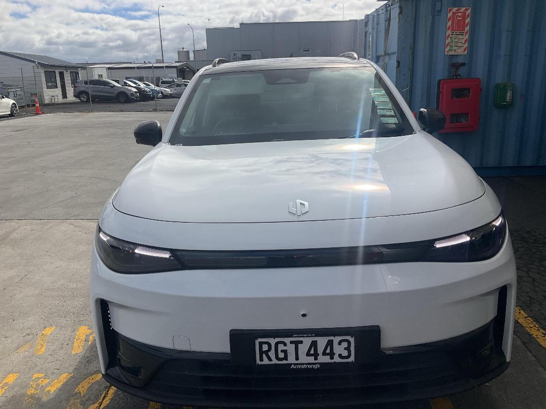 Photo '2' of Leapmotor C10 Design