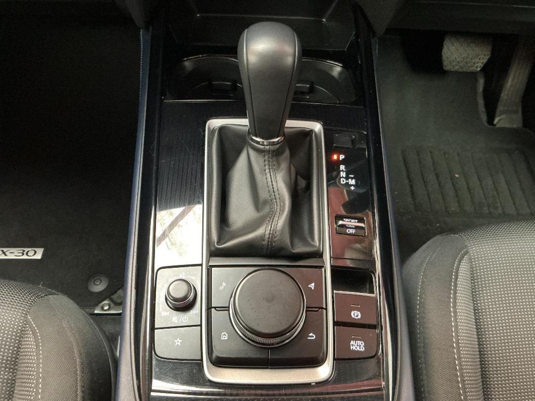 Photo '23' of Mazda CX-30