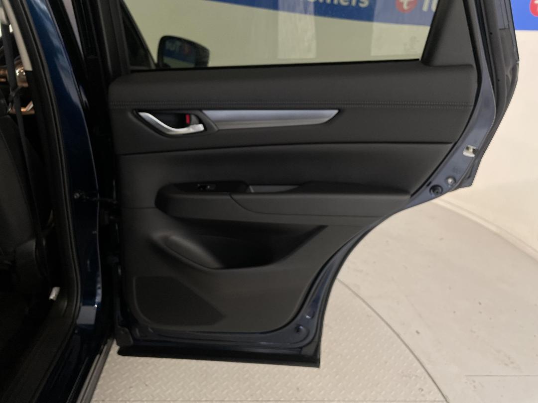 Photo '19' of Mazda CX-5 Photo '19' of Mazda CX-5