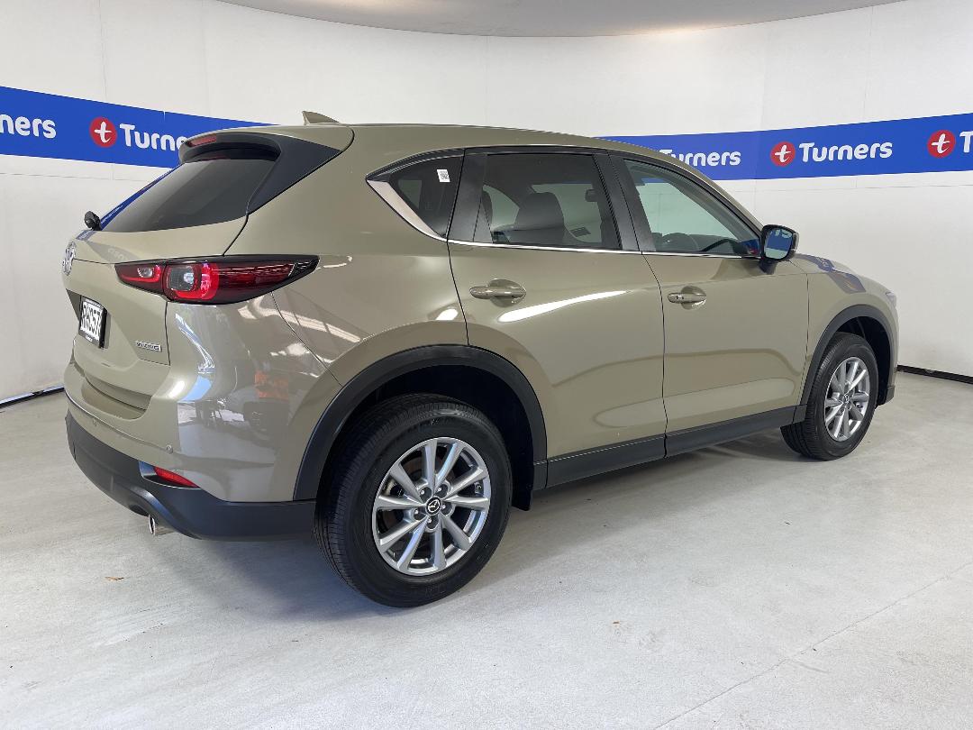 Photo '7' of Mazda CX-5