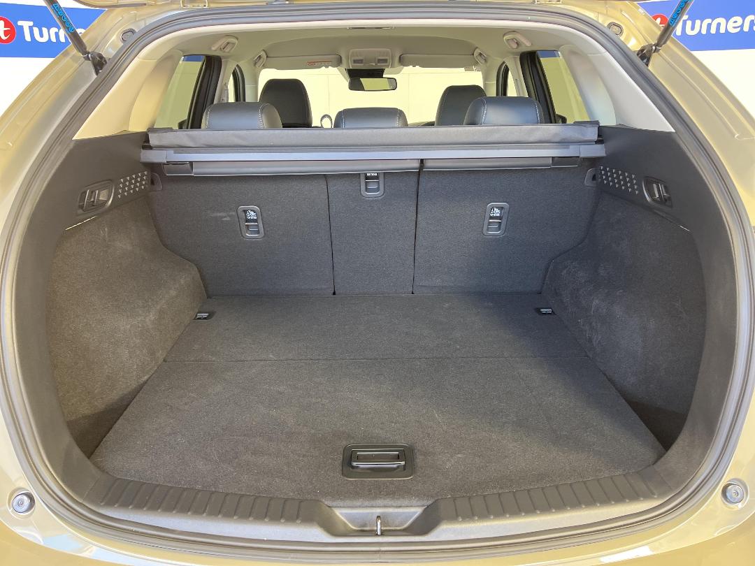 Photo '14' of Mazda CX-5