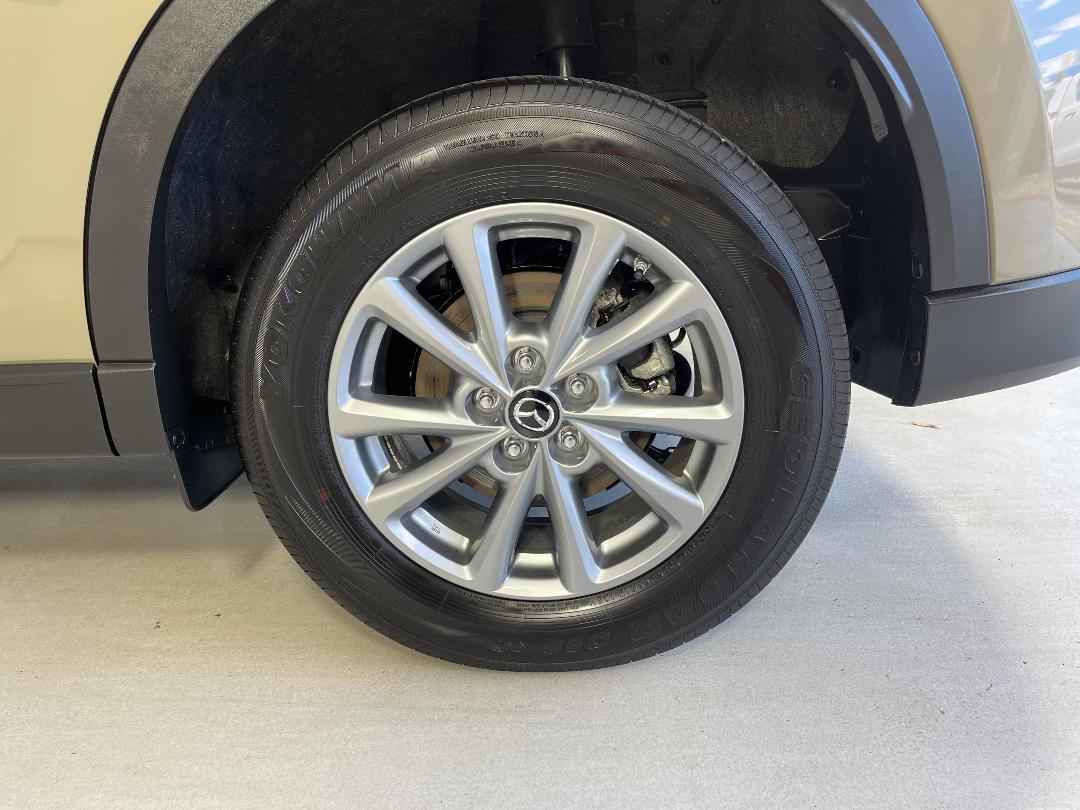 Photo '11' of Mazda CX-5