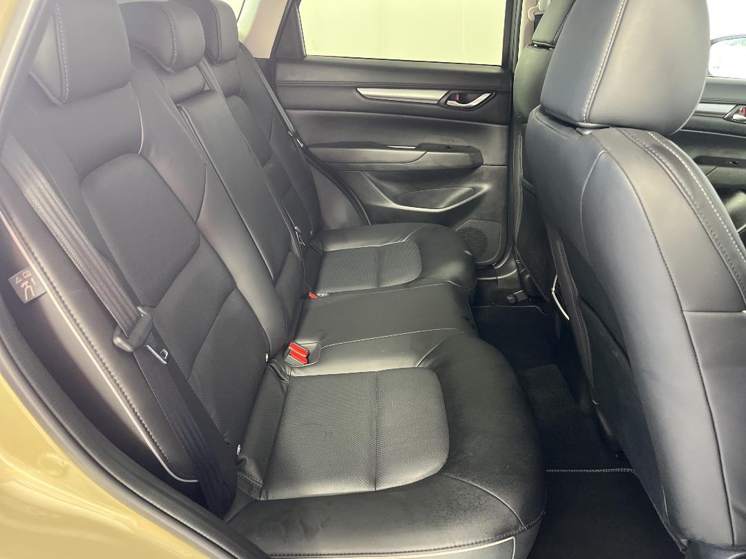 Photo '20' of Mazda CX-5