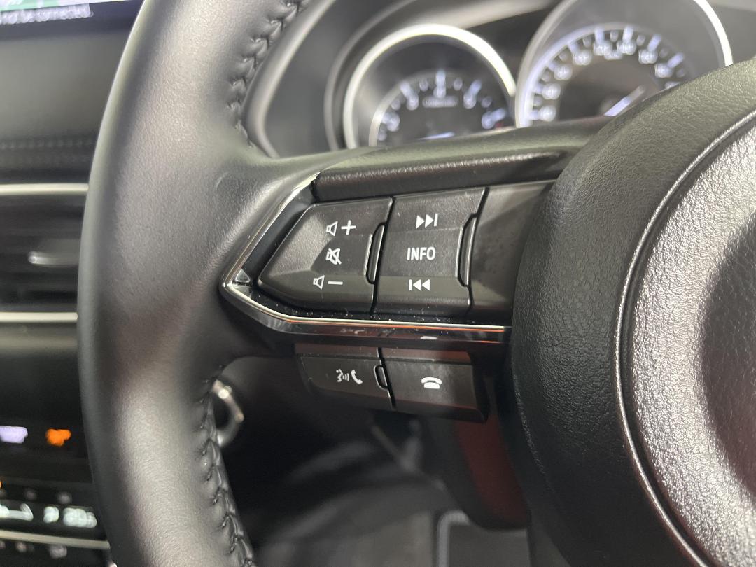 Photo '24' of Mazda CX-5