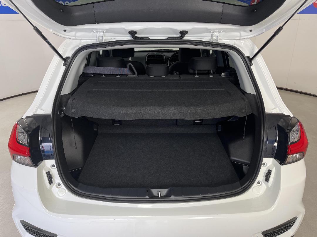 Photo '14' of Mitsubishi ASX