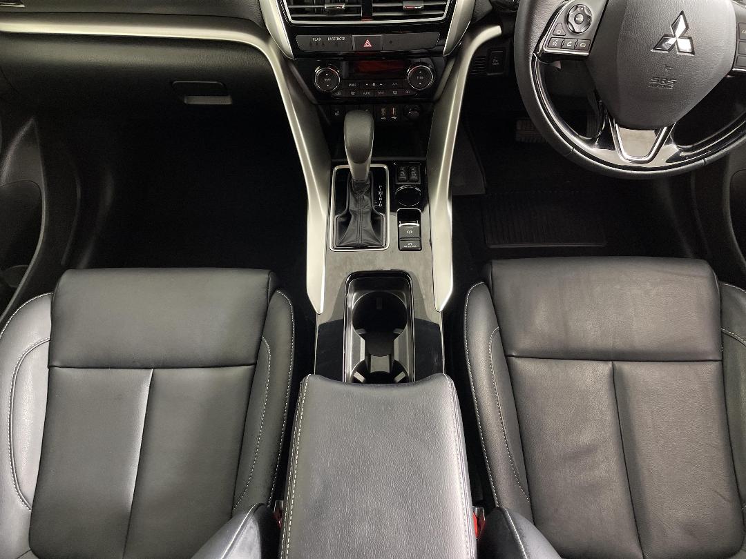 Photo '18' of Mitsubishi Eclipse Cross Photo '18' of Mitsubishi Eclipse Cross