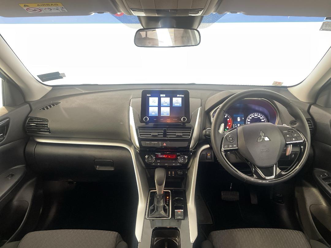 Photo '17' of Mitsubishi Eclipse Cross Photo '17' of Mitsubishi Eclipse Cross