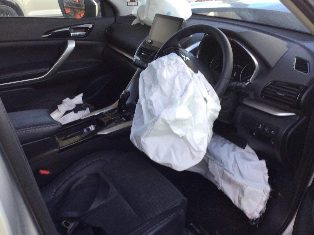 Photo '19' of Mitsubishi Eclipse Cross XLS