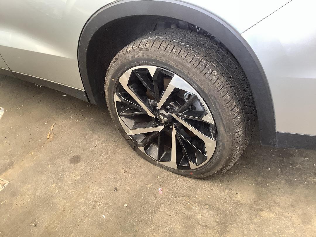 Photo '7' of Mitsubishi Outlander XLS