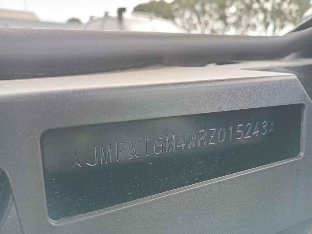 Photo '12' of Mitsubishi Outlander VRX