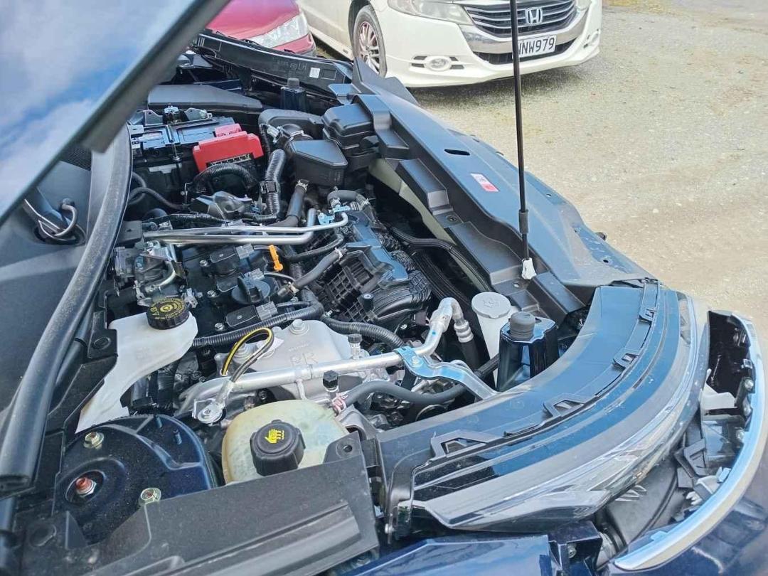 Photo '13' of Mitsubishi Outlander VRX