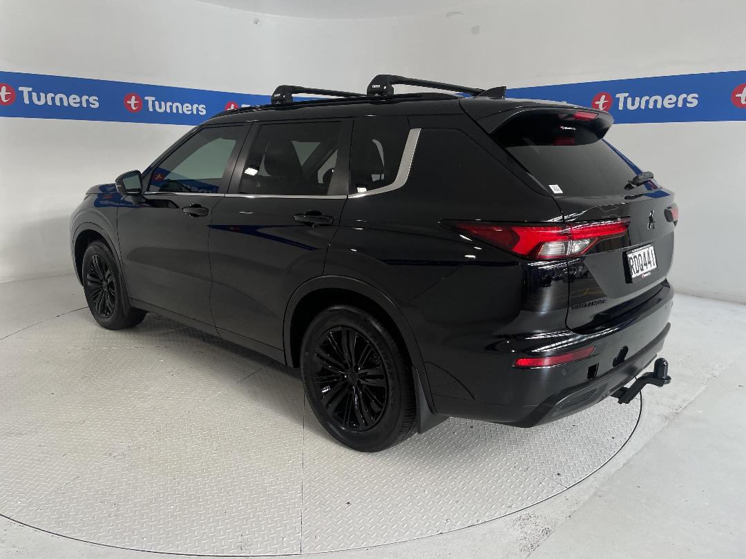 Photo '5' of Mitsubishi Outlander