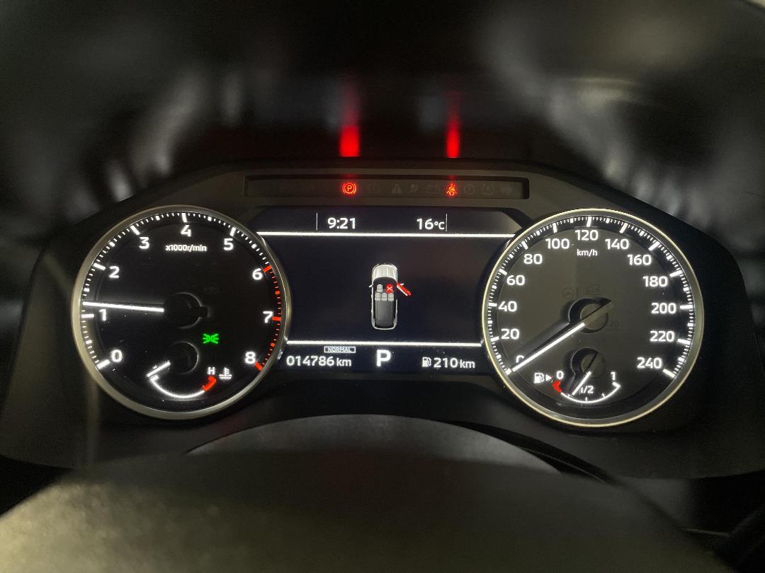 Photo '21' of Mitsubishi Outlander