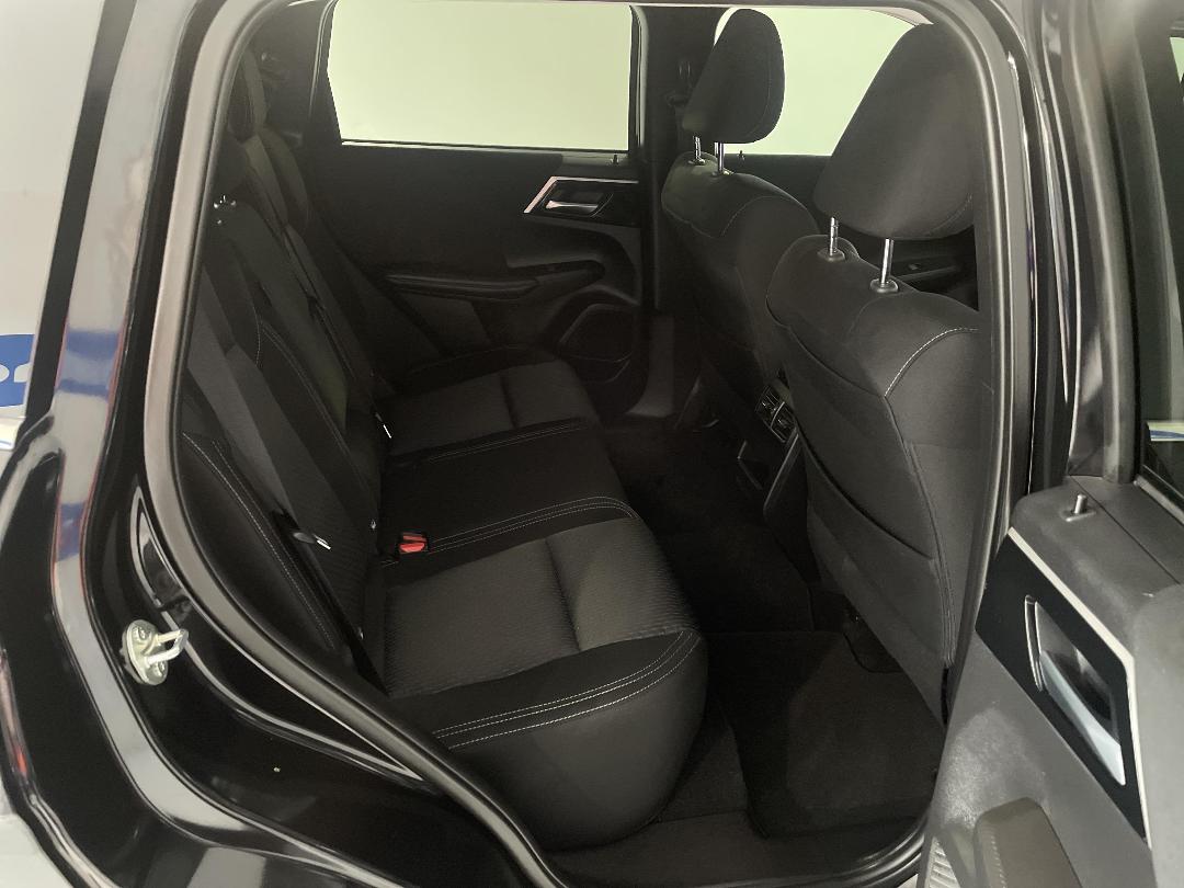 Photo '20' of Mitsubishi Outlander