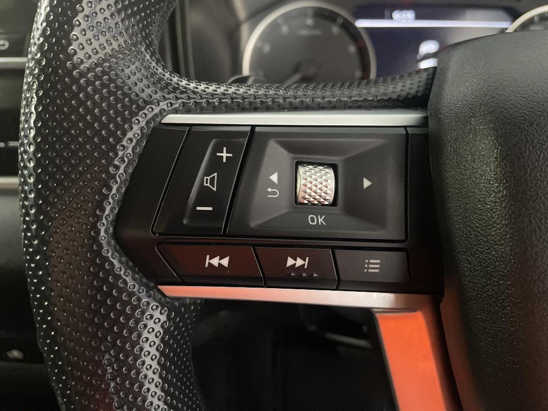 Photo '26' of Mitsubishi Outlander