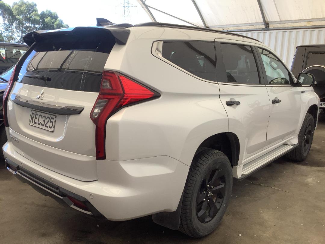 Photo '5' of Mitsubishi Pajero Sport Vrxb