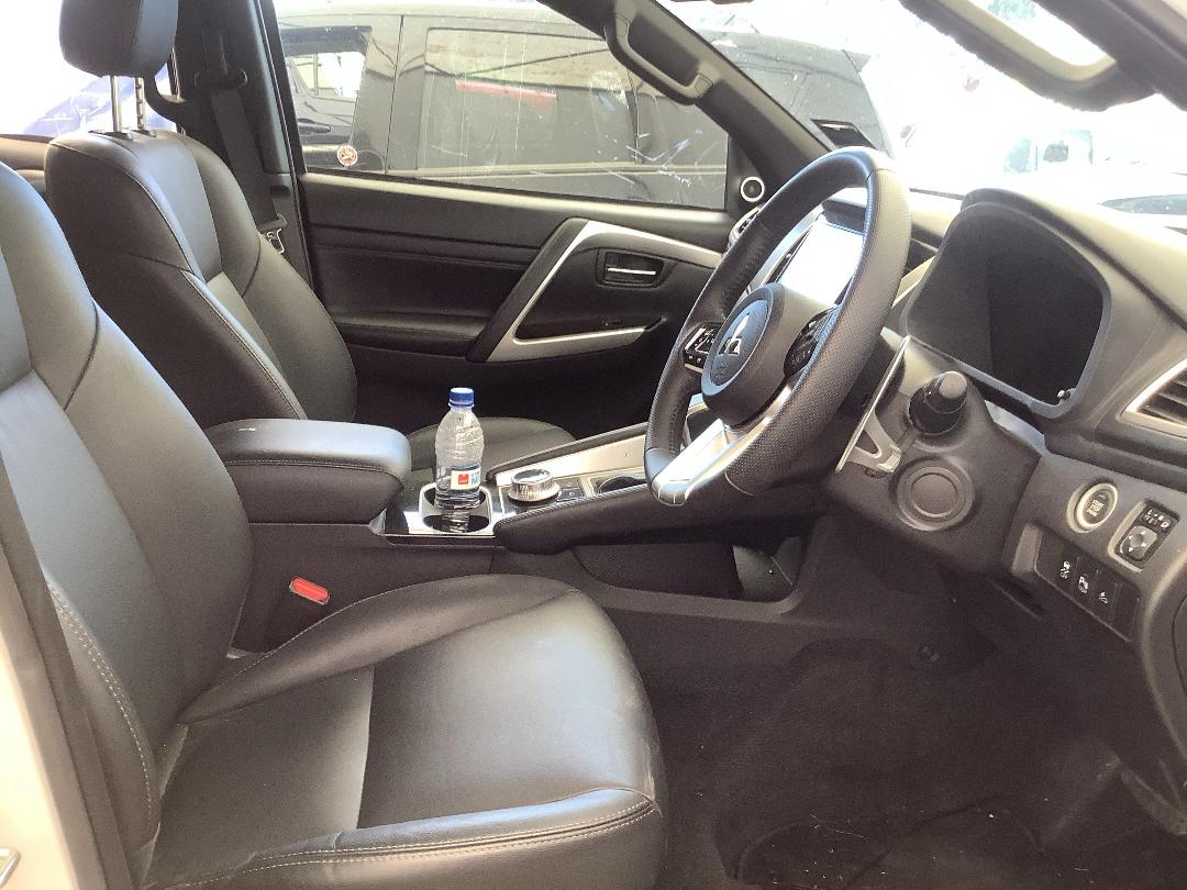 Photo '12' of Mitsubishi Pajero Sport Vrxb