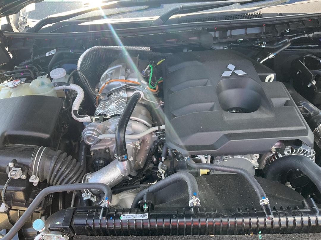 Photo '11' of Mitsubishi Triton DC GLX 6AT Photo '11' of Mitsubishi Triton DC GLX 6AT