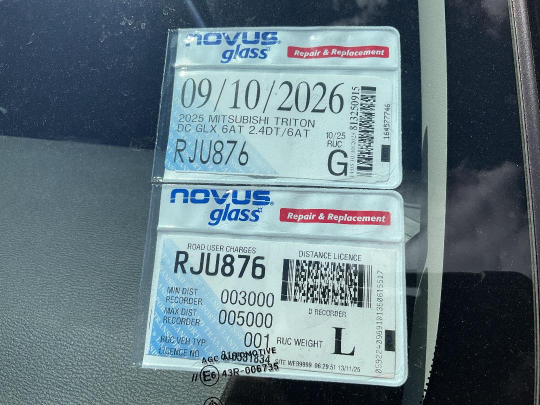 Photo '20' of Mitsubishi Triton DC GLX 6AT Photo '20' of Mitsubishi Triton DC GLX 6AT
