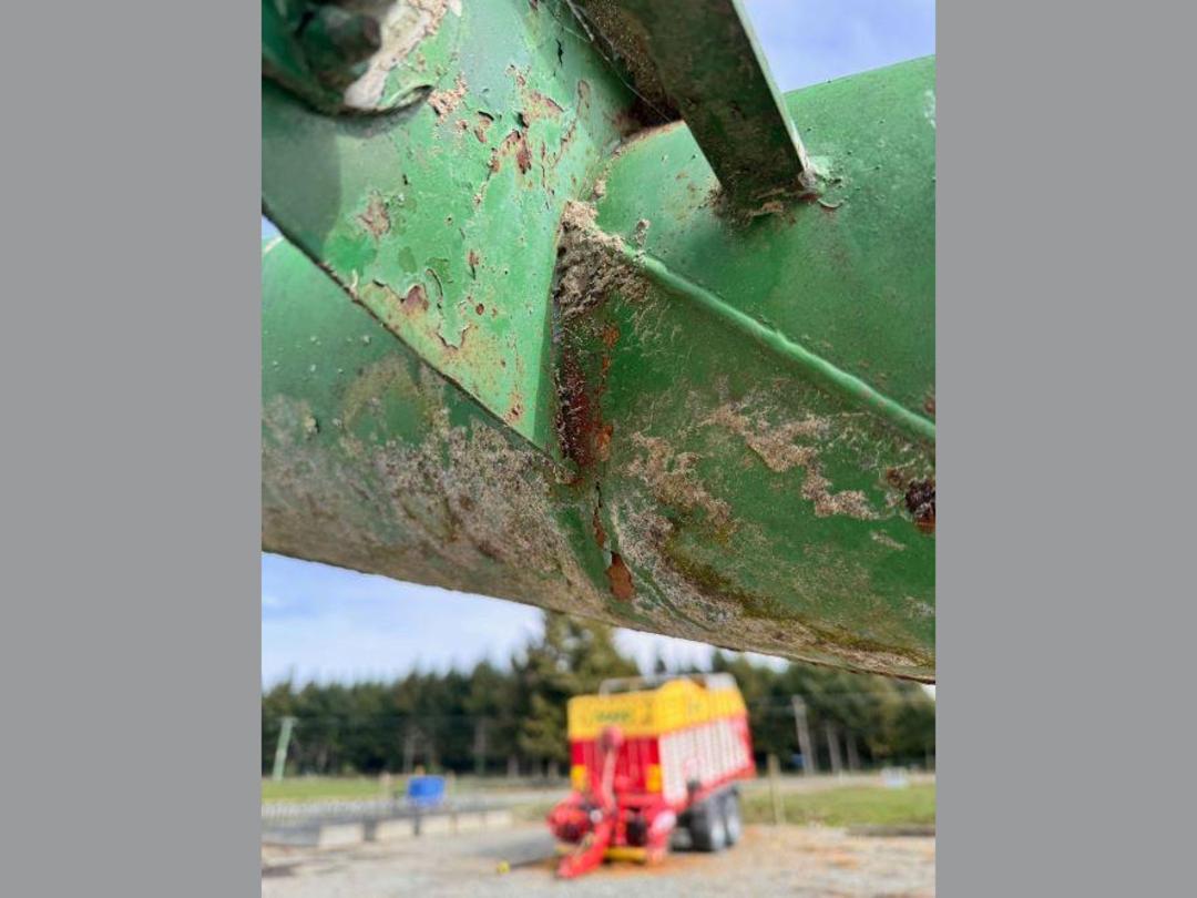 Photo '15' of Mobile Grain Auger Other Machine Photo '15' of Mobile Grain Auger Other Machine