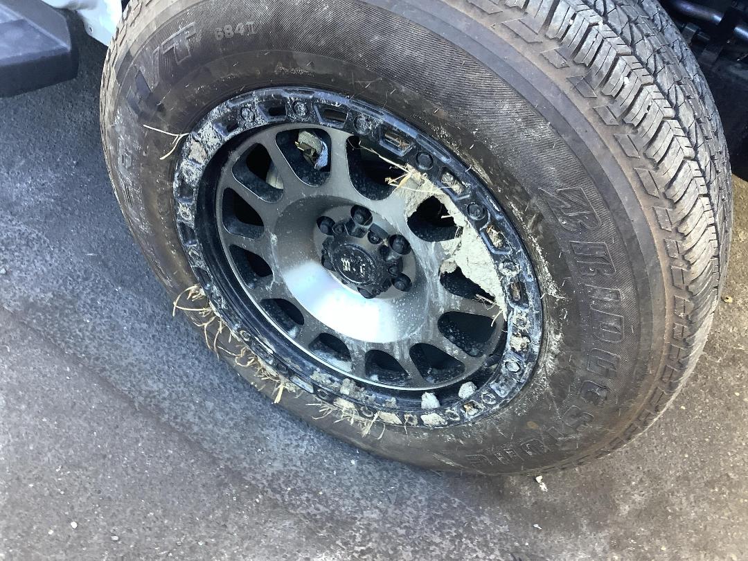 Photo '2' of Nissan Navara SL