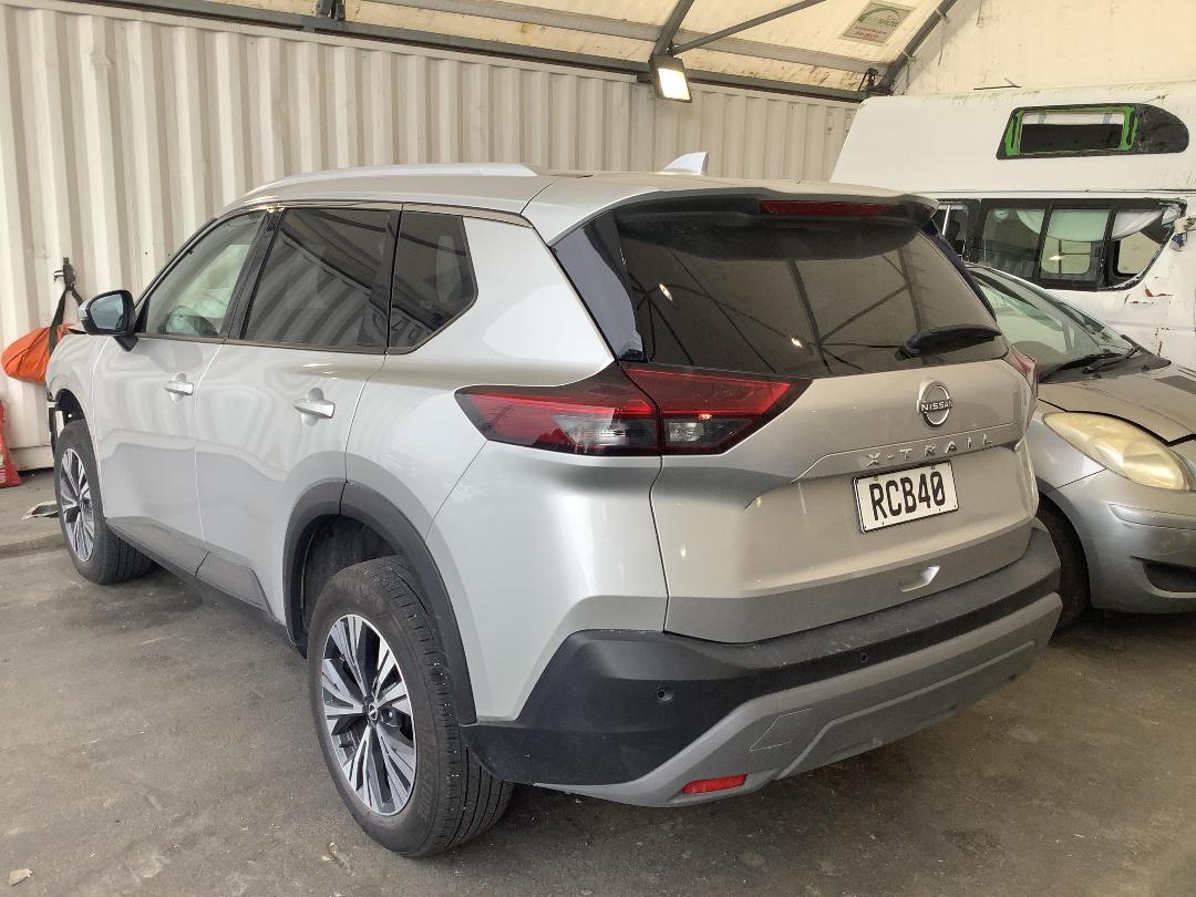 Photo '5' of Nissan X-Trail ST-L