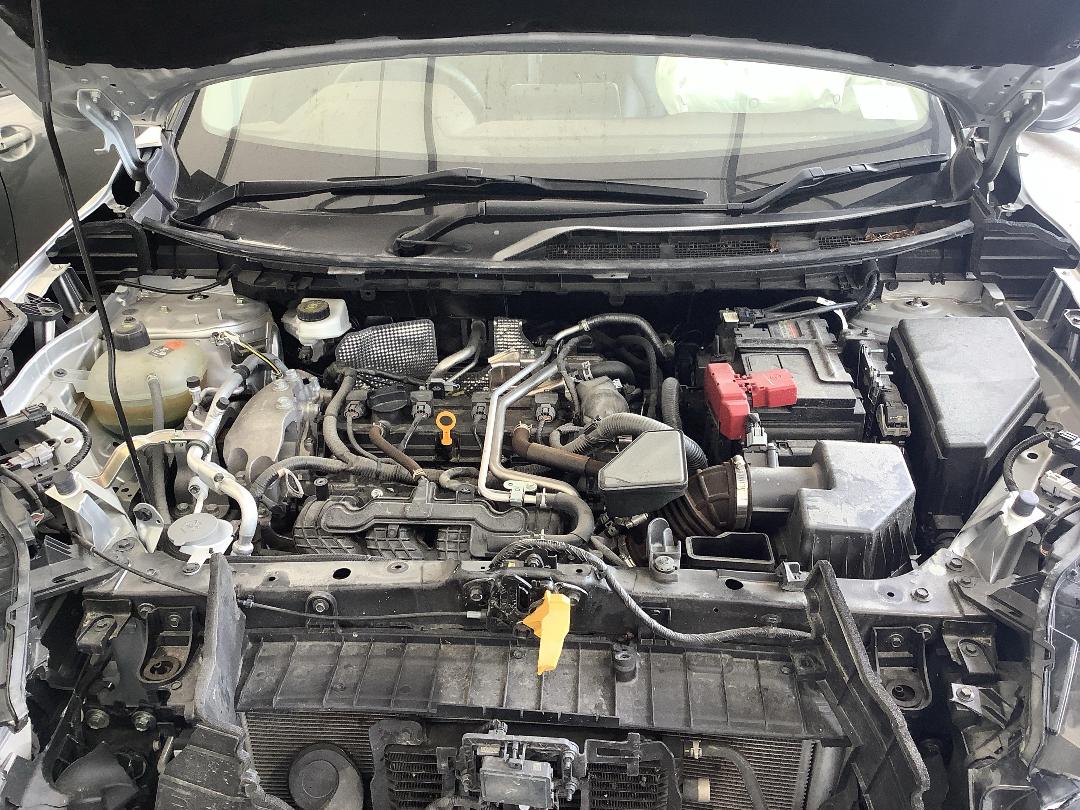 Photo '18' of Nissan X-Trail ST-L