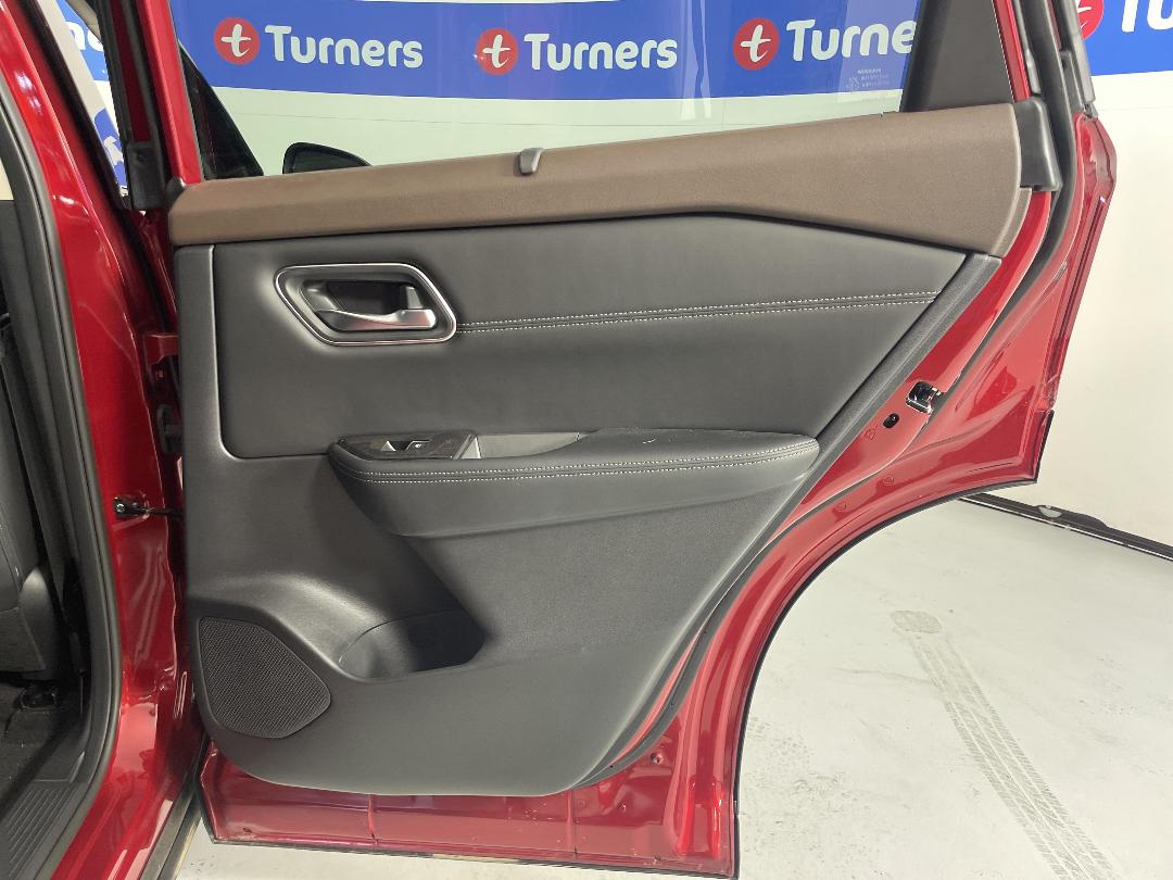 Photo '17' of Nissan X-Trail TI-L E-Power