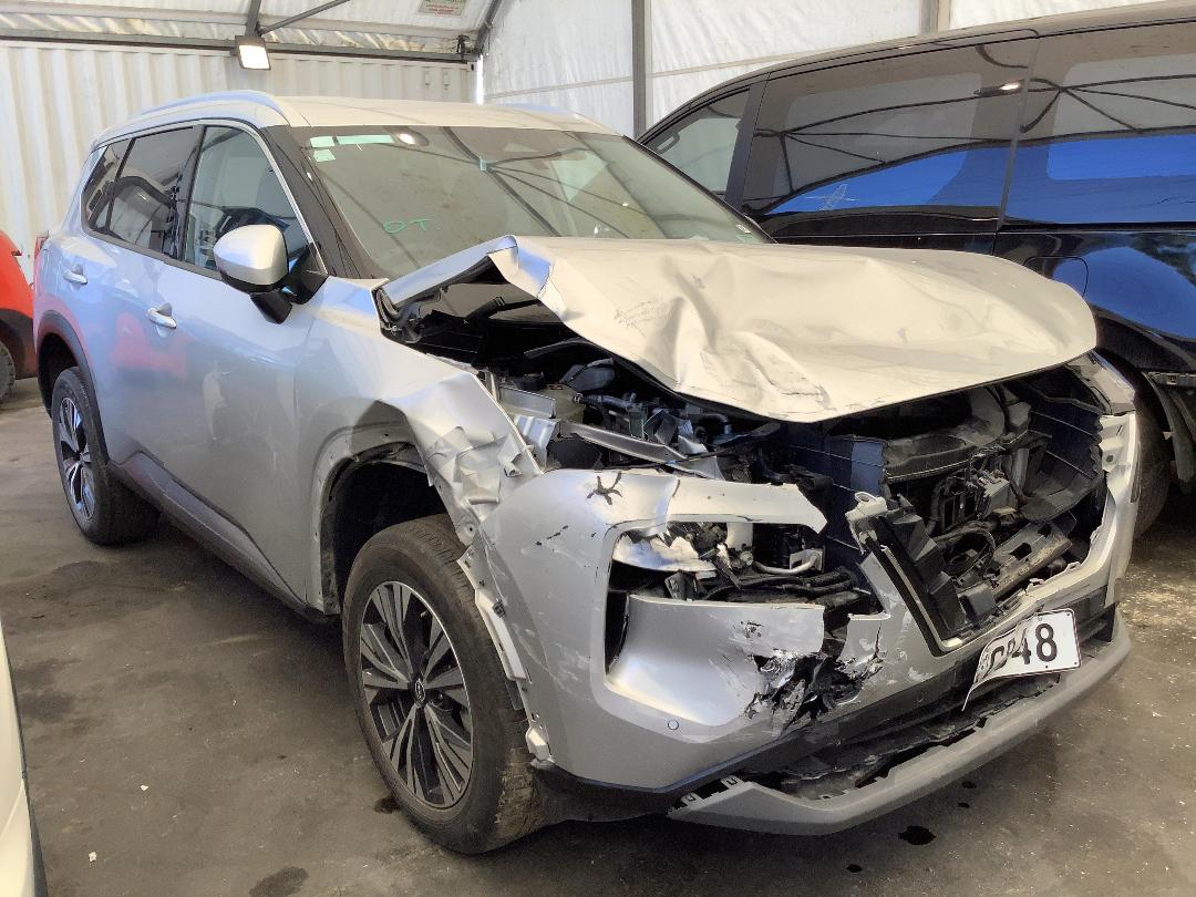 Photo '3' of Nissan X-Trail ST-L