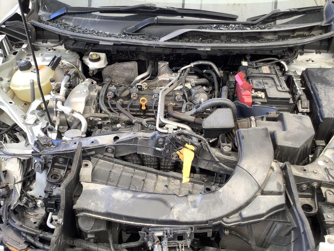 Photo '10' of Nissan X-Trail ST-L