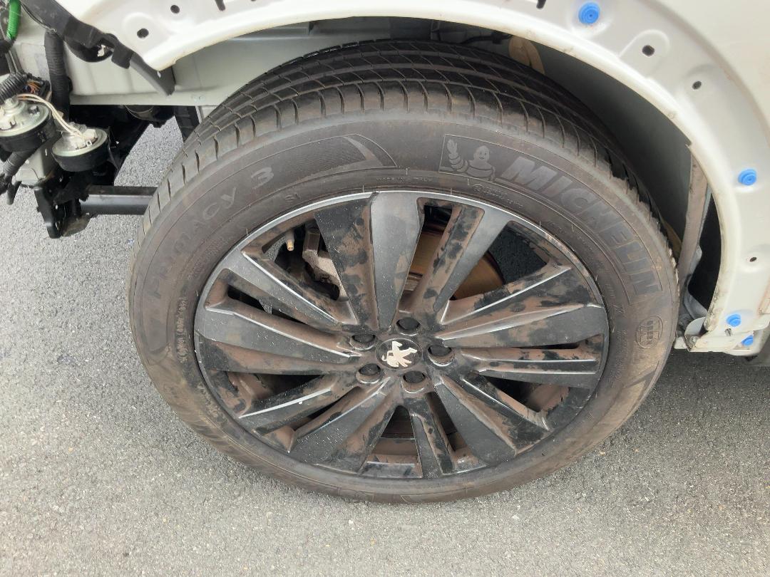 Photo '11' of Peugeot 5008 GT