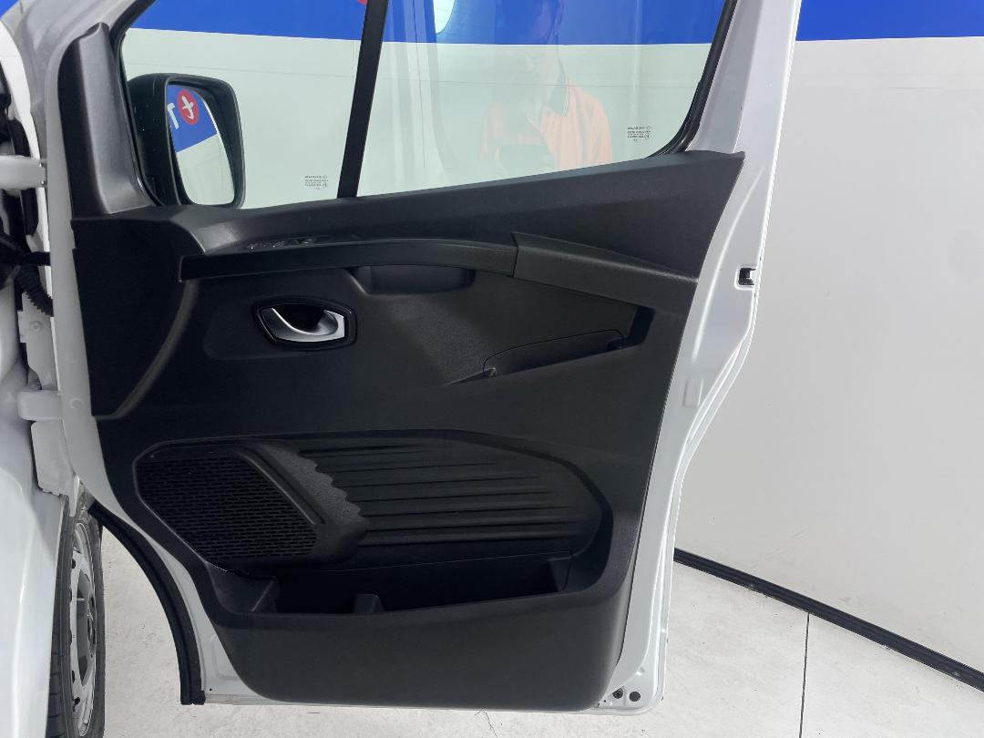 Photo '15' of Renault Trafic