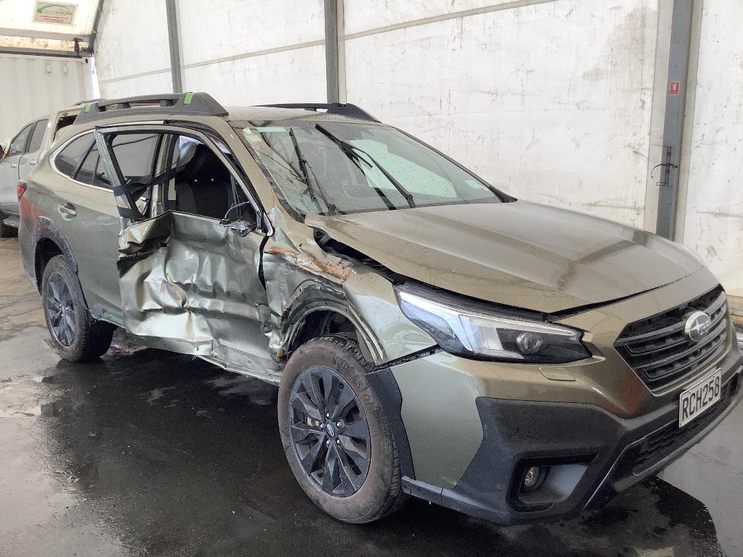 Photo '2' of Subaru Outback Sport X