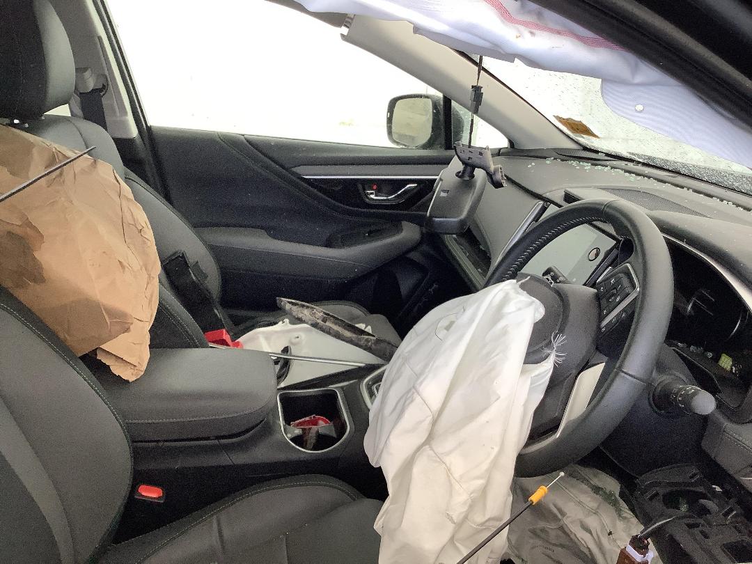 Photo '11' of Subaru Outback Sport X