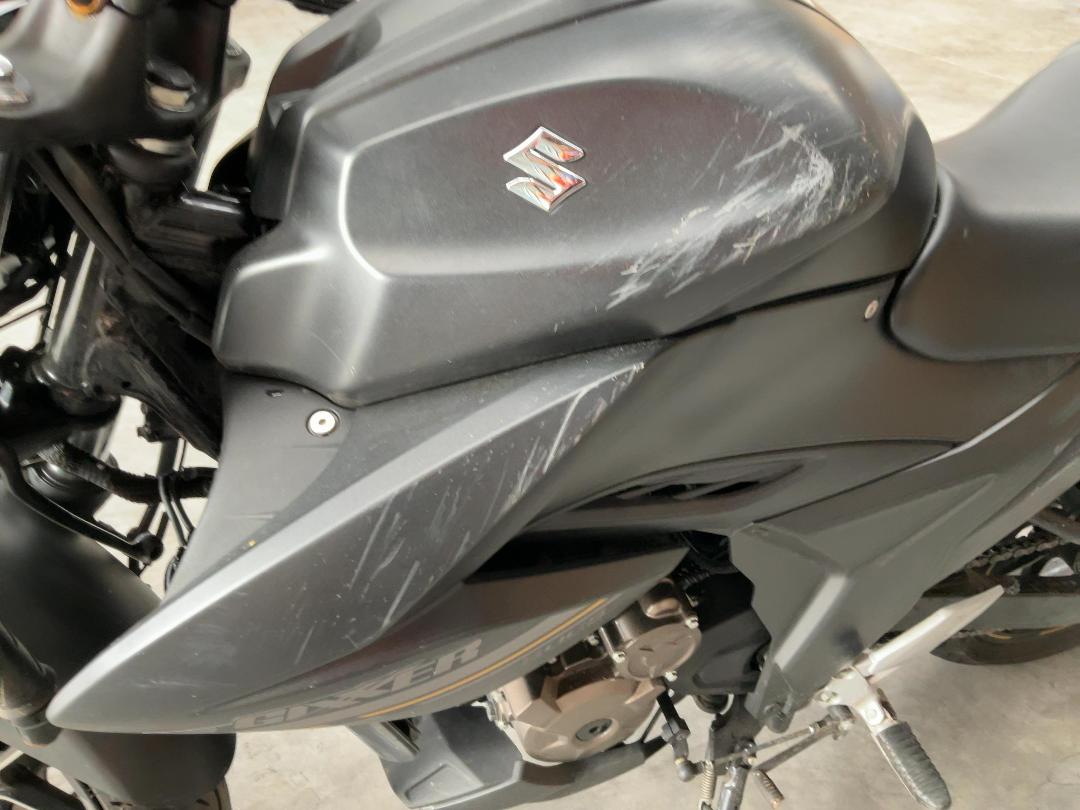 Photo '15' of Suzuki GSX250 RLM5