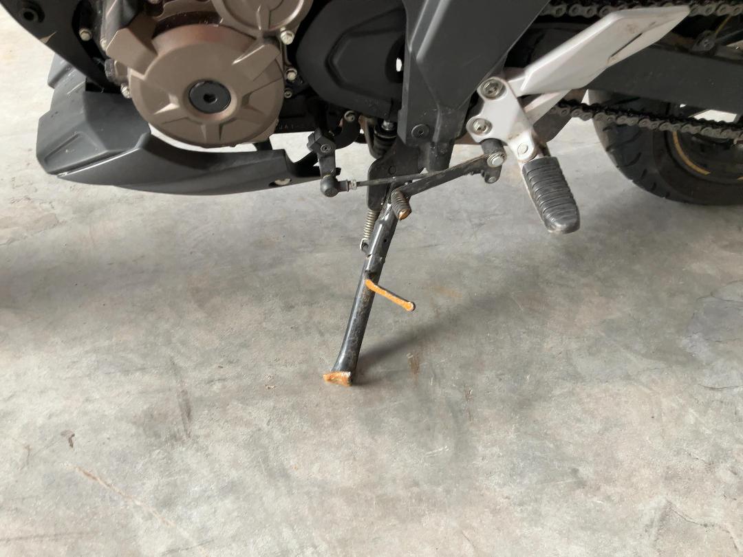 Photo '17' of Suzuki GSX250 RLM5