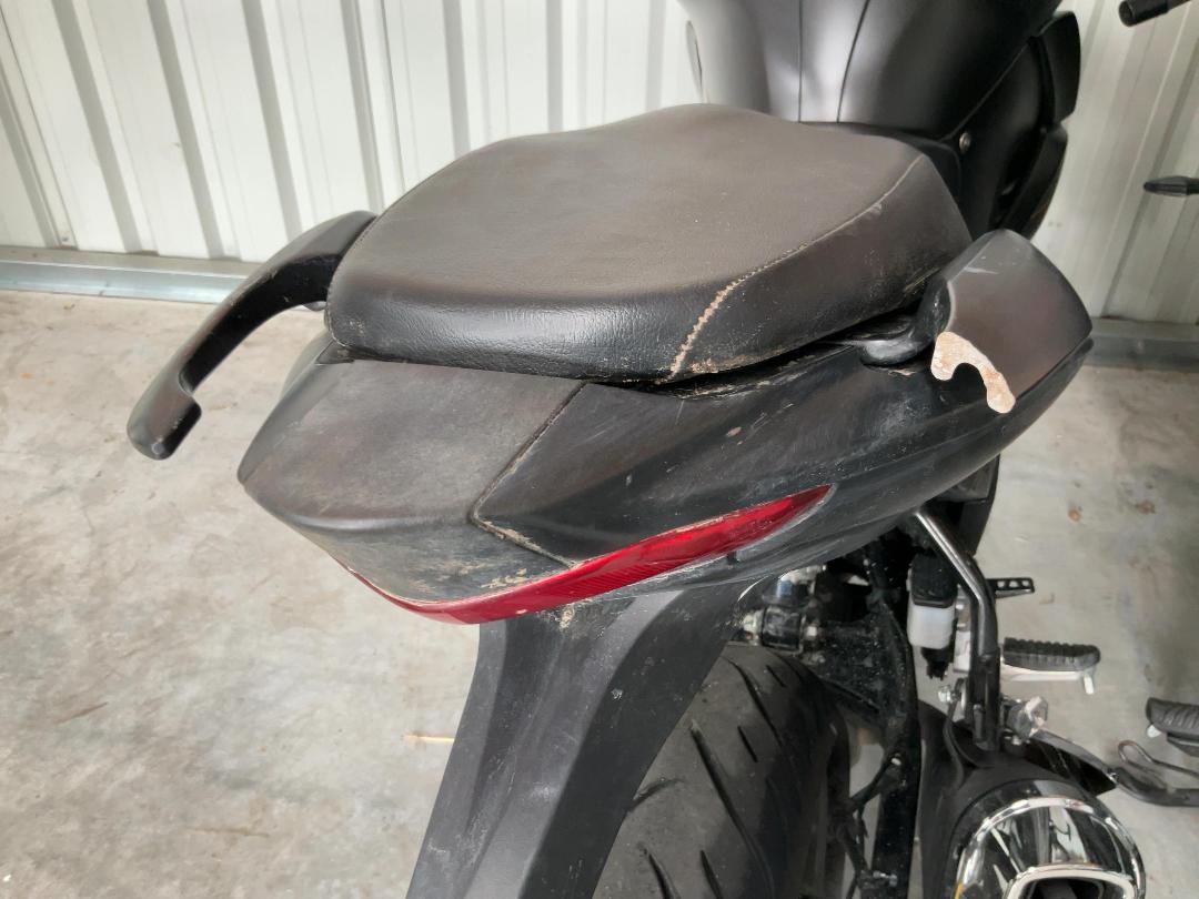 Photo '16' of Suzuki GSX250 RLM5