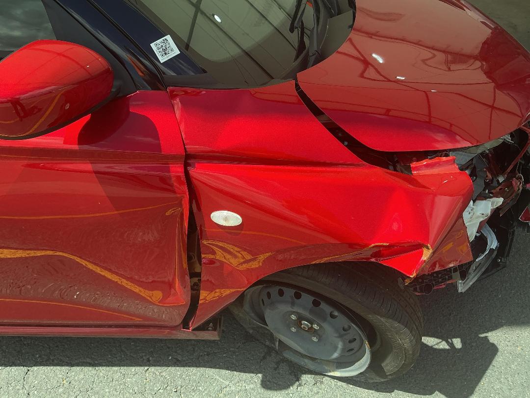 Photo '3' of Suzuki Swift Glsc Photo '3' of Suzuki Swift Glsc