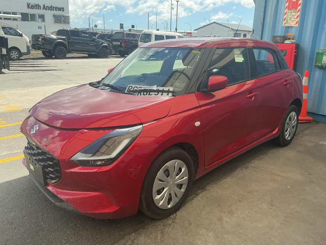 Photo '8' of Suzuki Swift Glsc Photo '8' of Suzuki Swift Glsc